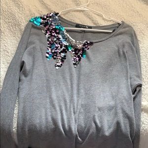 Long sleeve jeweled top